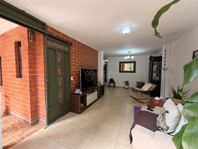 Apartamento de 3 alcobas en venta en Cristobal, Medellín, 87 m² · foto 4 de 24