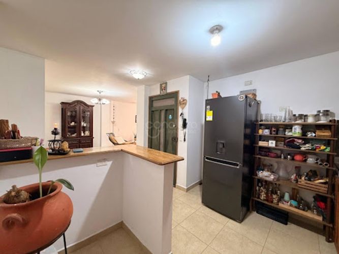 Apartamento de 3 alcobas en venta en Cristobal, Medellín, 87 m² · foto 12 de 24