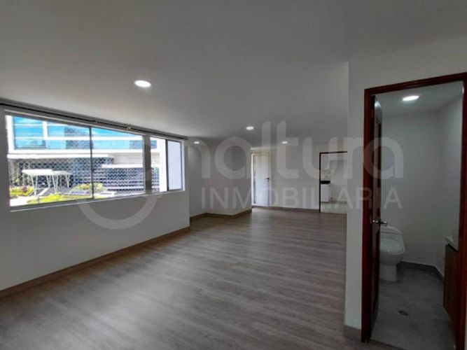 Apartamento de 3 alcobas en arriendo en Milla De Oro, Medellín, 185 m² · foto 6 de 24