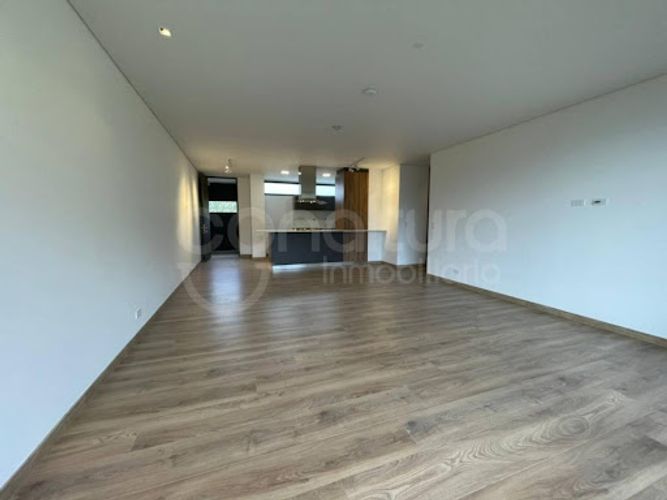 Apartamento de 2 alcobas en venta en Las Palmas, Medellín, 105 m² · foto 4 de 19