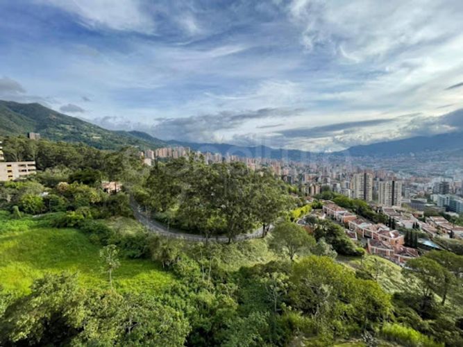Apartamento de 2 alcobas en venta en Las Palmas, Medellín, 105 m² · foto 8 de 19