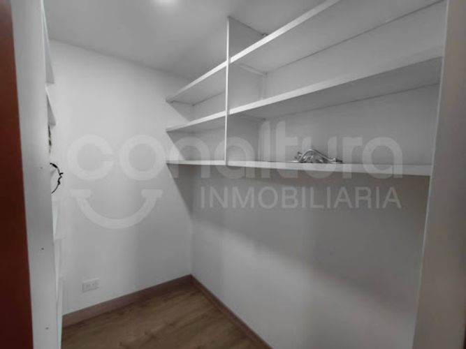Apartamento de 3 alcobas en arriendo en Milla De Oro, Medellín, 185 m² · foto 15 de 24