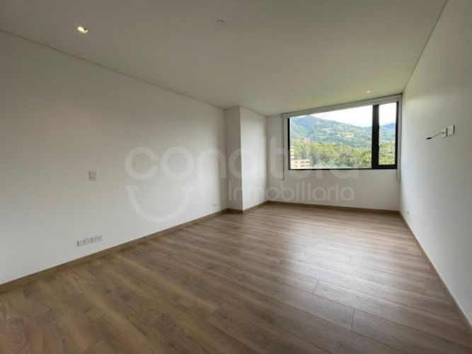Apartamento de 2 alcobas en venta en Las Palmas, Medellín, 105 m² · foto 12 de 19