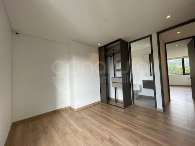 Apartamento de 2 alcobas en venta en Las Palmas, Medellín, 105 m² · foto 14 de 19