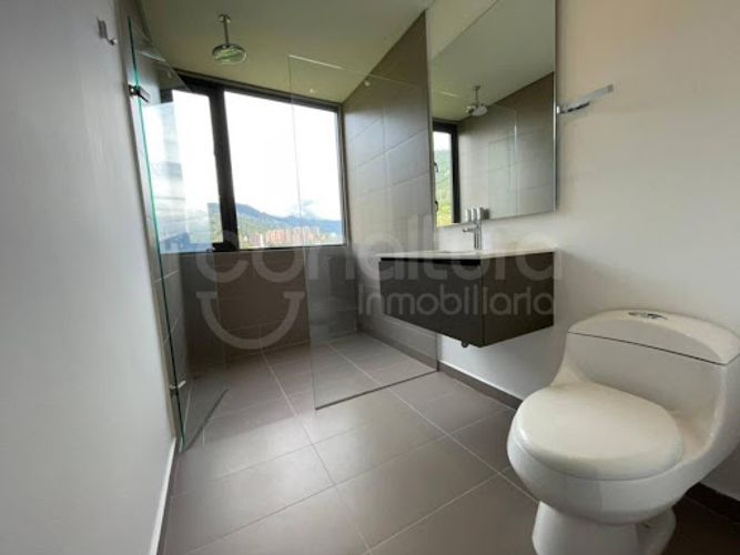 Apartamento de 2 alcobas en venta en Las Palmas, Medellín, 105 m² · foto 17 de 19