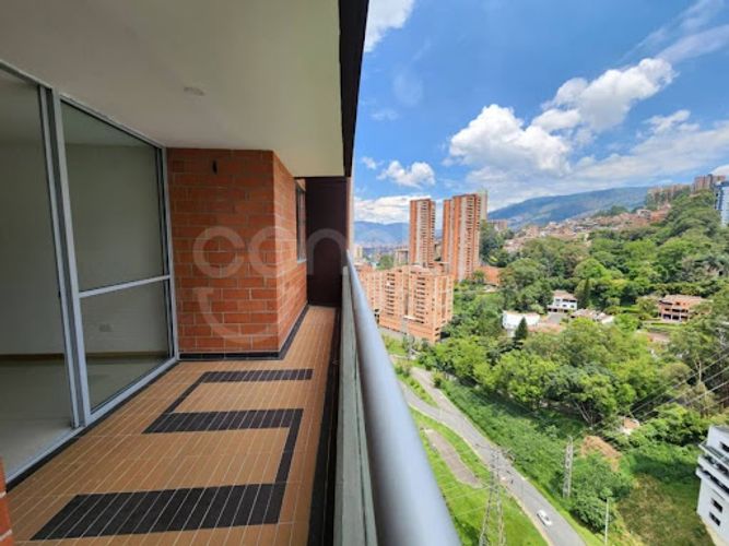Apartamento de 3 alcobas en arriendo en San Diego, Medellín, 75 m² · foto 10 de 11