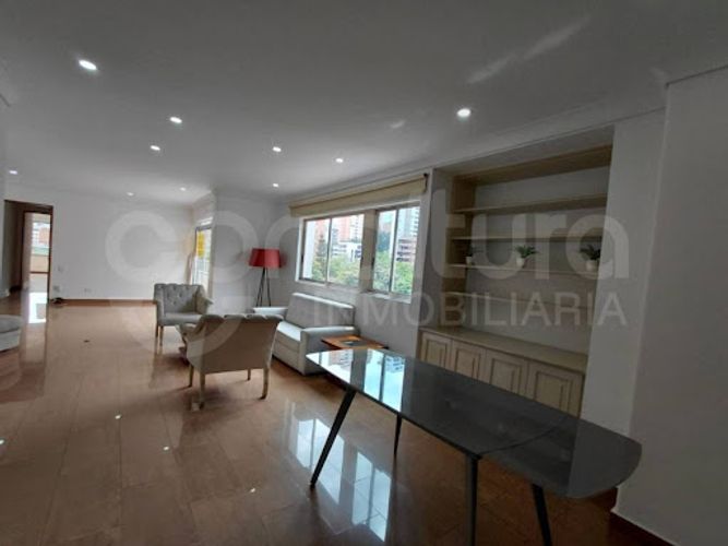 Apartamento de 3 alcobas en arriendo en Milla De Oro, Medellín, 185 m² · foto 7 de 24