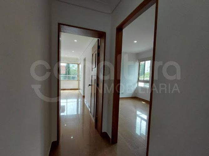 Apartamento de 3 alcobas en arriendo en Milla De Oro, Medellín, 185 m² · foto 16 de 24