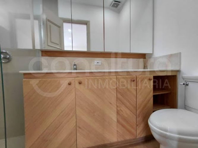 Apartamento de 3 alcobas en arriendo en Milla De Oro, Medellín, 185 m² · foto 22 de 24