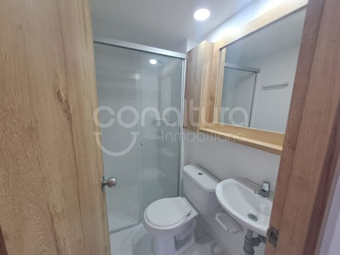 Apartamento de 2 alcobas en venta en Barrio Nuevo, Bello, 50 m² · foto 6 de 12