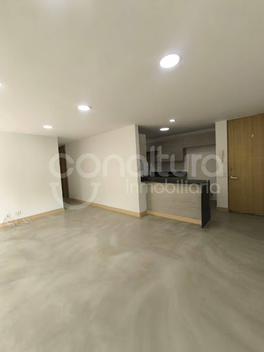 Apartamento en venta en Loma Benedictinos, Envigado · foto 3 de 13