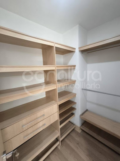 Apartamento en venta en Loma Benedictinos, Envigado · foto 8 de 13