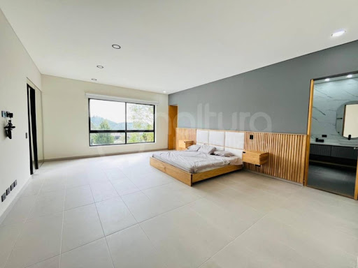 Casa en venta en Loma Del Escobero, Envigado · foto 7 de 24