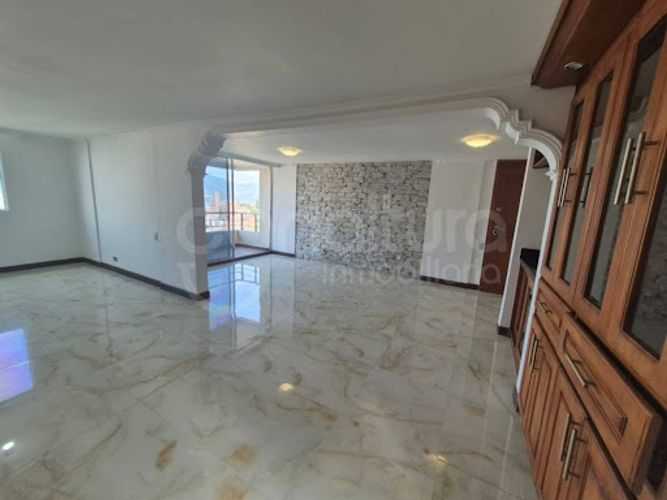 Apartamento de 3 alcobas en arriendo en Vía Las Palmas, Medellín, 160 m² · foto 5 de 21