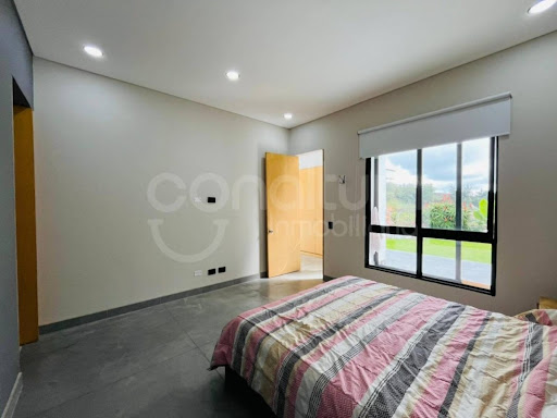 Casa en venta en Loma Del Escobero, Envigado · foto 12 de 24