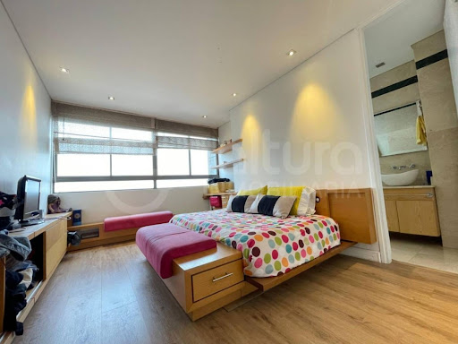 Apartamento en arriendo en Los Naranjos, Medellín · foto 18 de 24