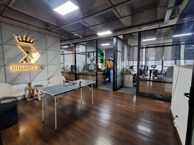 Oficina en arriendo en Transversal Inferior, Medellín, 147 m² · foto 5 de 19