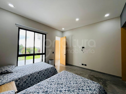 Casa en venta en Loma Del Escobero, Envigado · foto 16 de 24