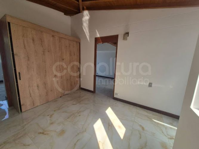 Apartamento de 3 alcobas en arriendo en Vía Las Palmas, Medellín, 160 m² · foto 12 de 21