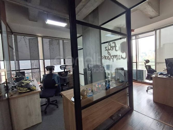 Oficina en arriendo en Transversal Inferior, Medellín, 147 m² · foto 9 de 19