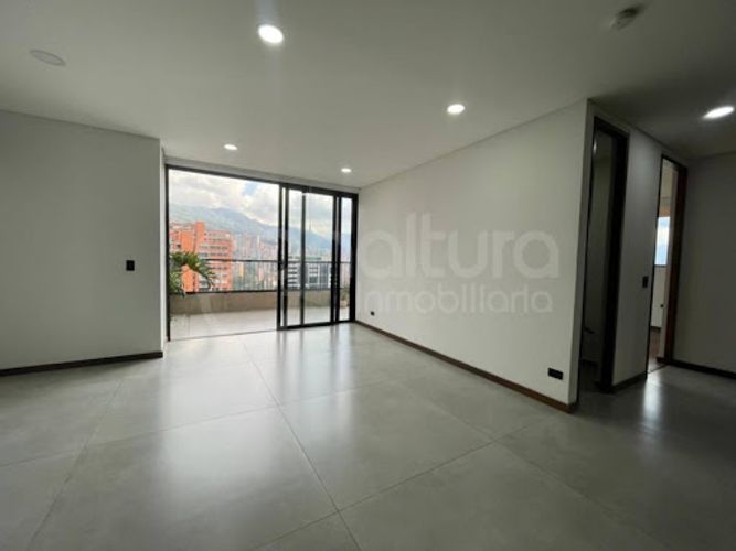 Apartamento de 2 alcobas en arriendo en Las Palmas, Medellín, 100 m² · foto 4 de 17