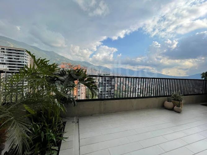 Apartamento de 2 alcobas en arriendo en Las Palmas, Medellín, 100 m² · foto 15 de 17