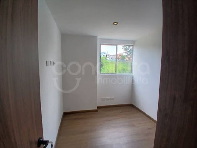 Apartamento de 2 alcobas en venta en Cristo Rey, Itagüí, 57 m² · foto 11 de 12