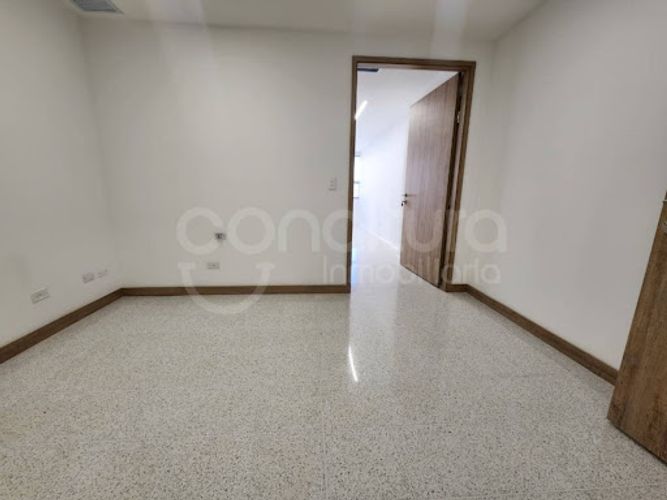 Oficina en arriendo en Ciudad Del Río, Medellín, 40 m² · foto 5 de 8
