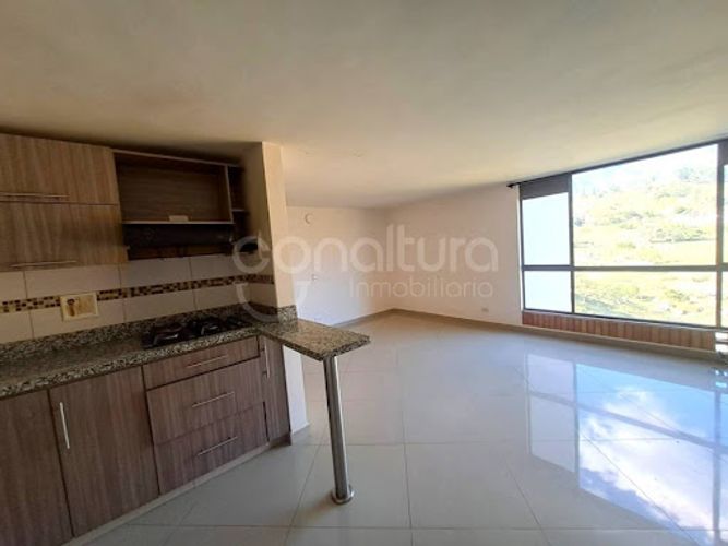 Apartamento de 2 alcobas en venta en Hato Viejo, Bello, 72 m² · foto 6 de 16