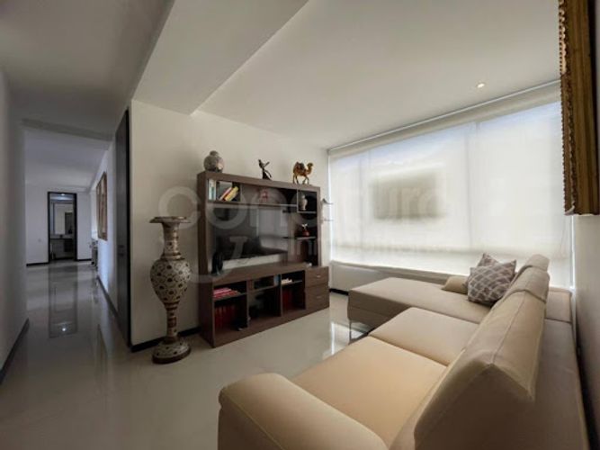 Apartamento de 3 alcobas en arriendo en Las Lomas No.2, Medellín, 150 m² · foto 6 de 19