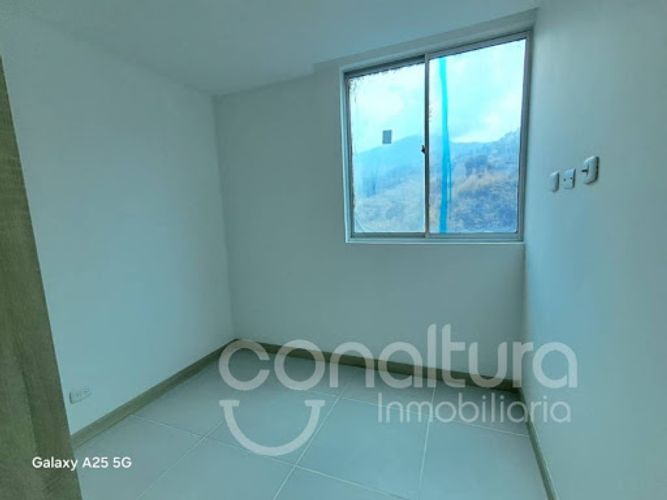 Apartamento de 2 alcobas en arriendo en San Jose, Sabaneta, 76 m² · foto 11 de 16