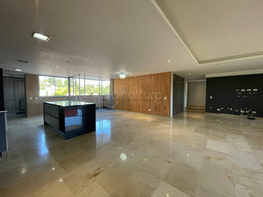 Apartamento en arriendo en Los Naranjos, Medellín · foto 6 de 24