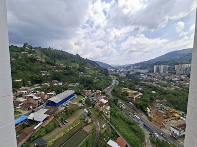 Apartamento de 3 alcobas en venta en Pan De Azucar, La Estrella, 53 m² · foto 13 de 13