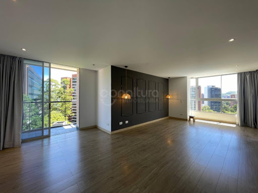 Apartamento en arriendo en Los Naranjos, Medellín · foto 11 de 24