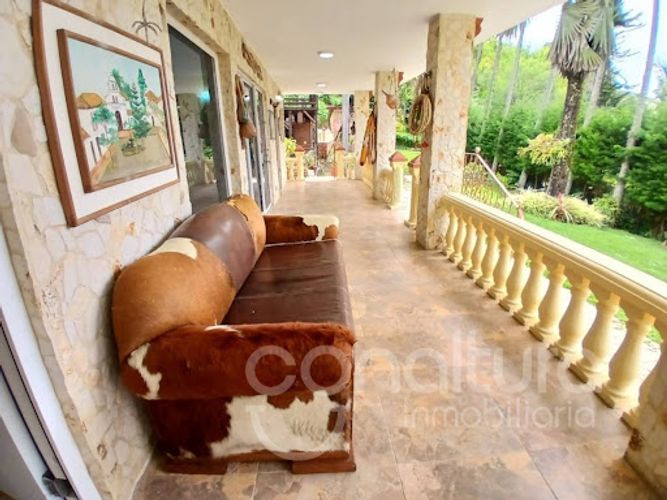 Casa de 4 alcobas en arriendo en Zarzal La Luz, Copacabana, 320 m² · foto 15 de 24