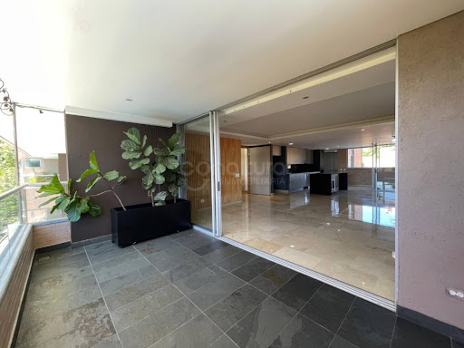 Apartamento en arriendo en Los Naranjos, Medellín · foto 15 de 24
