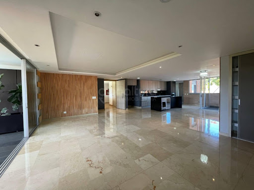 Apartamento en arriendo en Los Naranjos, Medellín · foto 16 de 24