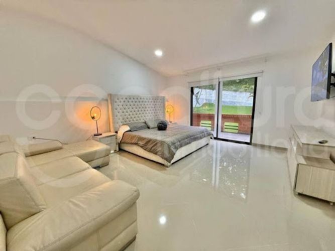 Casa de 5 alcobas en arriendo en El Tesoro, Medellín, 330 m² · foto 11 de 20