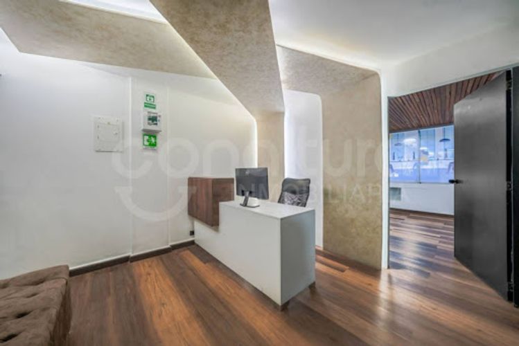 Oficina en arriendo en La Linde, Medellín, 56 m² · foto 3 de 12