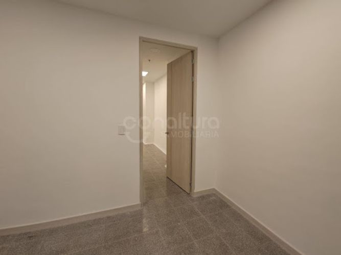 Oficina en venta en Estadio, Medellín, 28 m² · foto 3 de 7