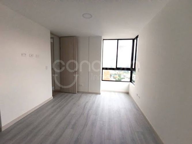 Apartamento de 3 alcobas en venta en Los Colores, Medellín, 89 m² · foto 7 de 18