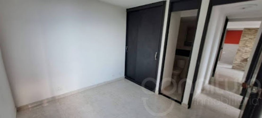 Apartamento de 3 alcobas en venta en Barrio Nuevo, Bello, 52 m² · foto 5 de 14
