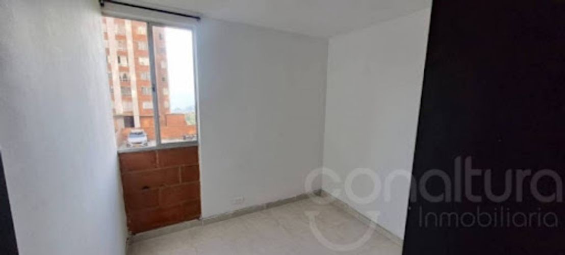 Apartamento de 3 alcobas en venta en Barrio Nuevo, Bello, 52 m² · foto 7 de 14