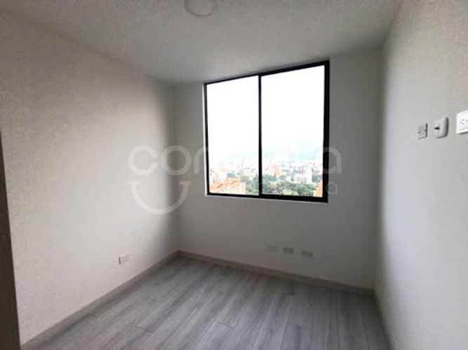 Apartamento de 3 alcobas en venta en Los Colores, Medellín, 89 m² · foto 11 de 18