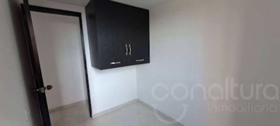 Apartamento de 3 alcobas en venta en Barrio Nuevo, Bello, 52 m² · foto 9 de 14