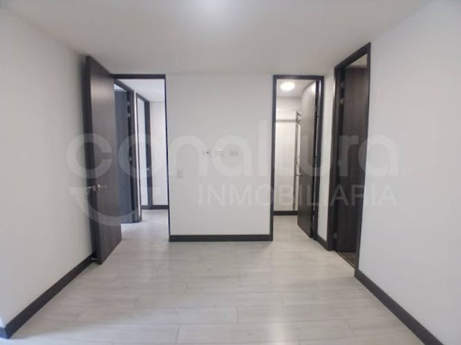 Apartamento de 3 alcobas en arriendo en Ciudad Del Río, Medellín, 105 m² · foto 11 de 15