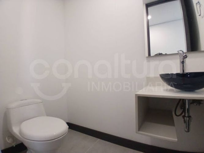 Apartamento de 3 alcobas en arriendo en Ciudad Del Río, Medellín, 105 m² · foto 13 de 15