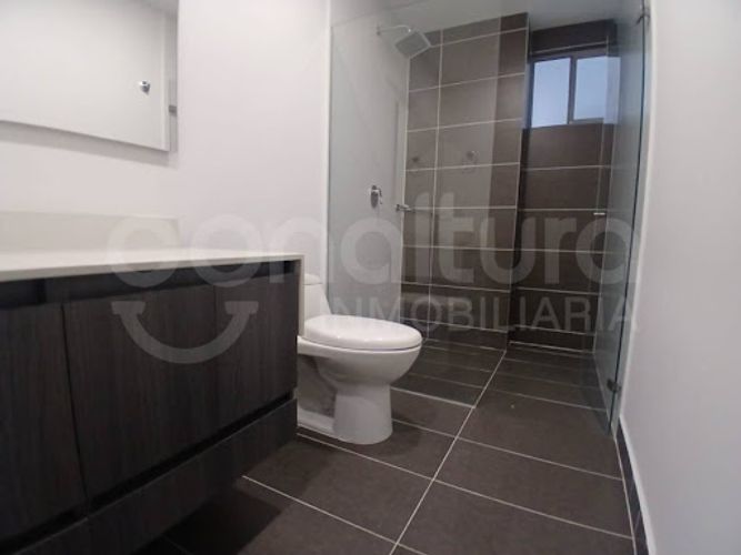 Apartamento de 3 alcobas en arriendo en Ciudad Del Río, Medellín, 105 m² · foto 14 de 15