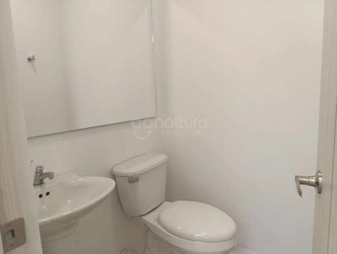 Oficina en arriendo en Los Colores, Medellín, 38 m² · foto 7 de 7