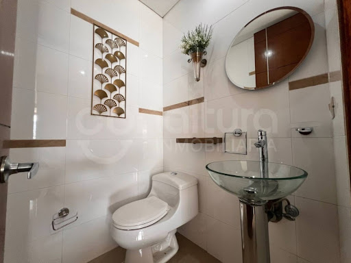 Apartamento en arriendo en Los Naranjos, Medellín · foto 23 de 24